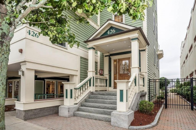 426 Main #203 1