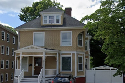 917 Main St #1 1