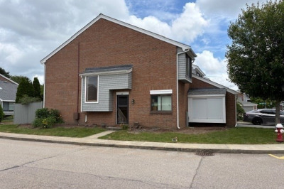64 Laurelwood Dr #64 1