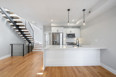 174 West Seventh #3 1