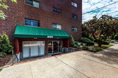 995 Massachusetts Ave #403 1