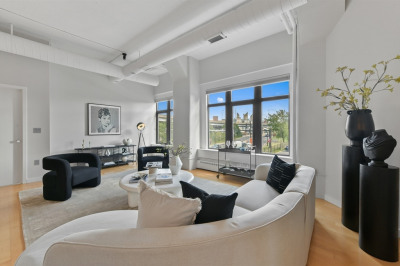 210 South St #2-4 1
