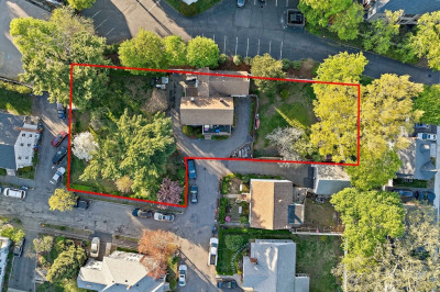 2 Hammond Ct 1