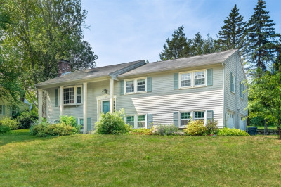 25 Old Colony Dr. 1