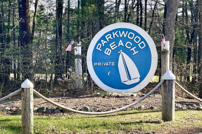 100 Parkwood Dr 1
