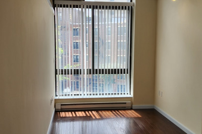 12 Stoneholm St #302 1