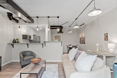 1 Hazel Street #23R 1