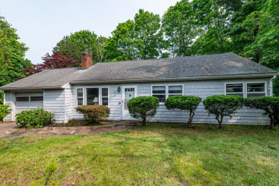 397 Elm St 1