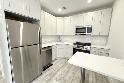 10 Cawfield St #2 1