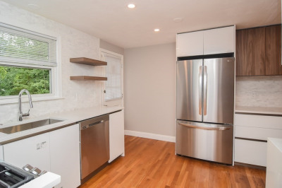 4-14 Rodgers Ave #4 1