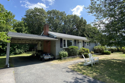 10 Clarke Drive 1