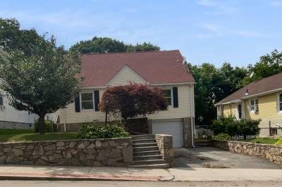 227 Plantation St 1