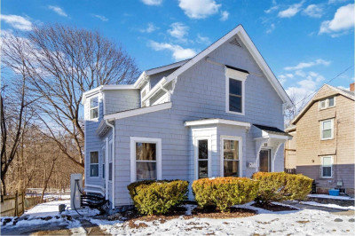 12 Cottage Street 1