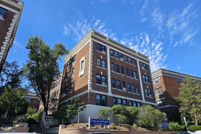 137 Englewood Ave #32 1