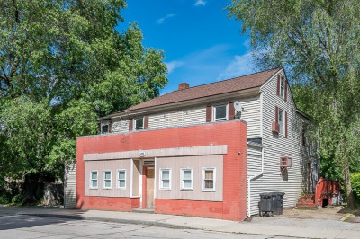 135 Elm St 1