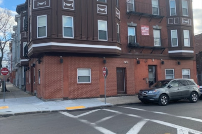 143 Arlington St #7 1