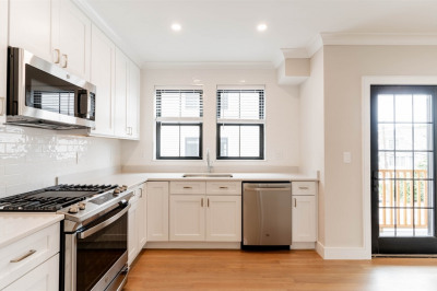 285 Lamartine St. #3 1