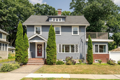 239 Hawthorne Street 1