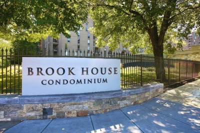 33 Pond Ave #519 1