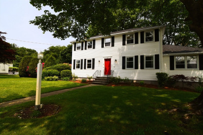 24 Mill Pond Ln 1