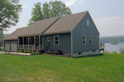 92 Wallace Ave 1