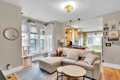 24 Pinckney St #2 1