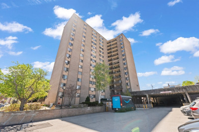 1025 Hancock St #13M 1