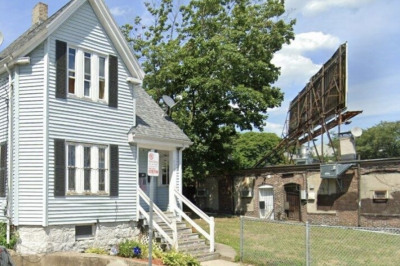 710 Walk Hill 1