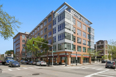700 Harrison Ave ##PS3 1