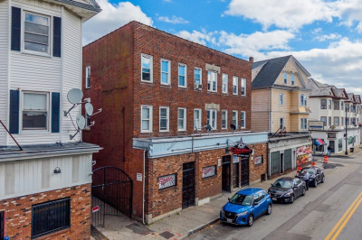 110-114 County St 1