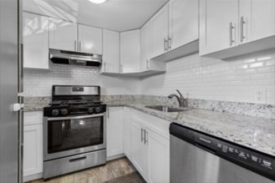 464 Main Street #2