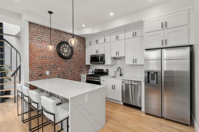 152 Marion Street #6 1