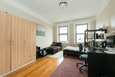466 Commonwealth Ave #301 1