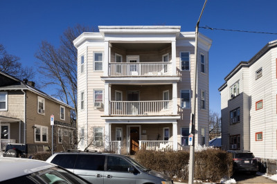81 Mora Street 1