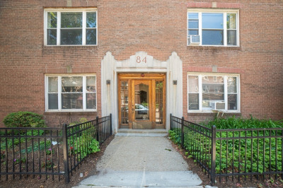 84 Strathmore Rd #7 1