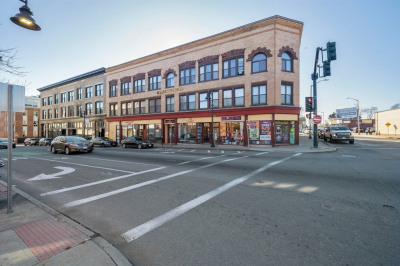 7 Main St #104 1
