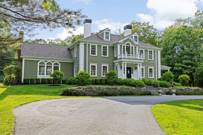 205 Pleasant St. 1