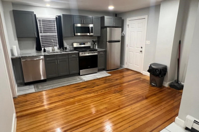 122 Central Ave #1 1