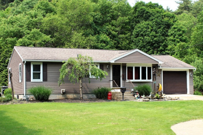 155 Old Palmer Rd 1