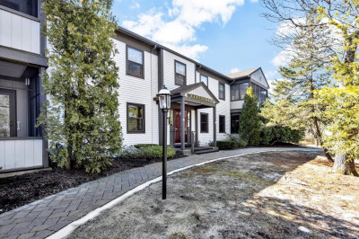 14 Harold St #2B 1