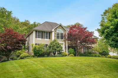 14 Arrowwood St