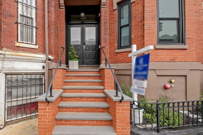 134 Warren St #1 1