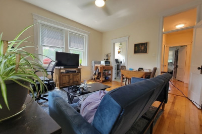 164 Strathmore Road #25 1
