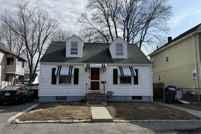 31 Strathmore Rd 1