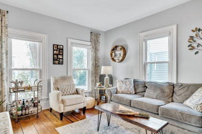 1 Riverside Pl #1 1