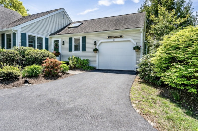 19 Longwood Rd #243