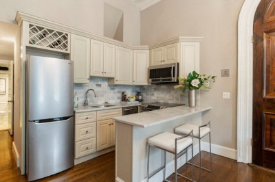 43 W Newton Street #1-10 1