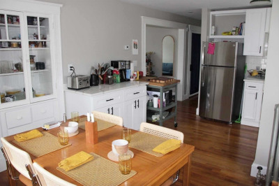 58 Parkway Crescent #2