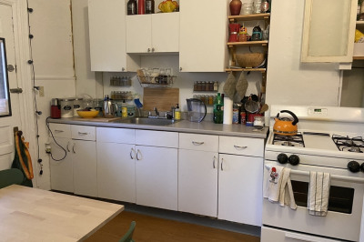 14 Evergreen Square #1FL 1