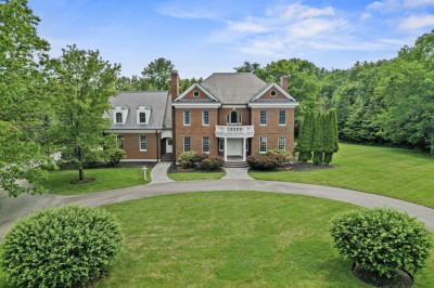 2 Azalea Way 1